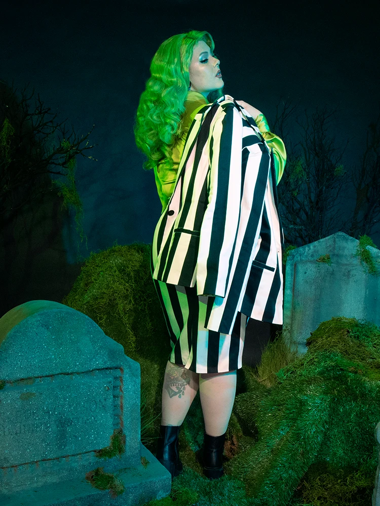 BEETLEJUICE™ Striped Corset Blazer 10 BEETLEJUICE™ Striped Corset Blazer - Image 8