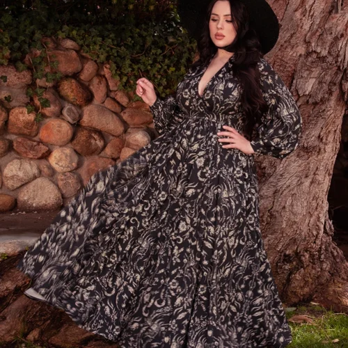 Belladonna Maxi Dress In Cottage Witch Toile Print 19 Belladonna Maxi Dress In Cottage Witch Toile Print -Elegant Ladies Wear Belladonna Maxi 13