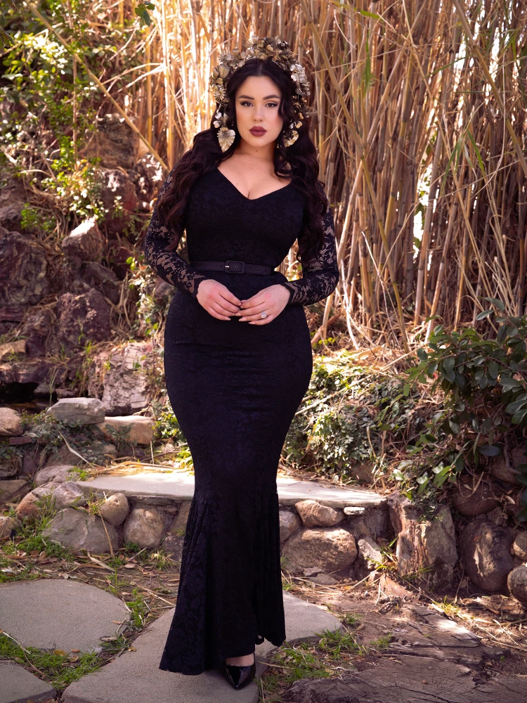 Black Marilyn Lace Gown In Black 15 Black Marilyn Lace Gown In Black - Image 13