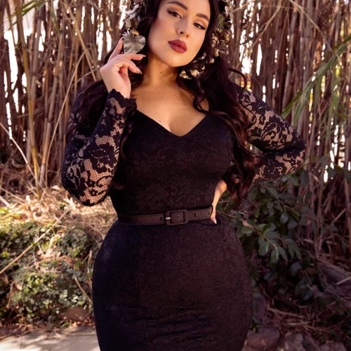 Black Marilyn Lace Gown In Black 22 Black Marilyn Lace Gown In Black -Elegant Ladies Wear Black Lace Marilyn 9