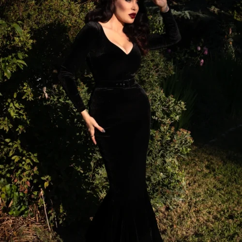 Black Marilyn Gown In Black