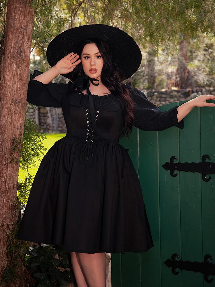 Cottage Corset Pinafore In Black