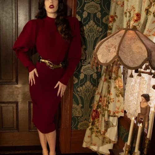 Vamp Pencil Skirt In Oxblood 29 Vamp Pencil Skirt In Oxblood -Elegant Ladies Wear Crimson Pencil Skirt 17