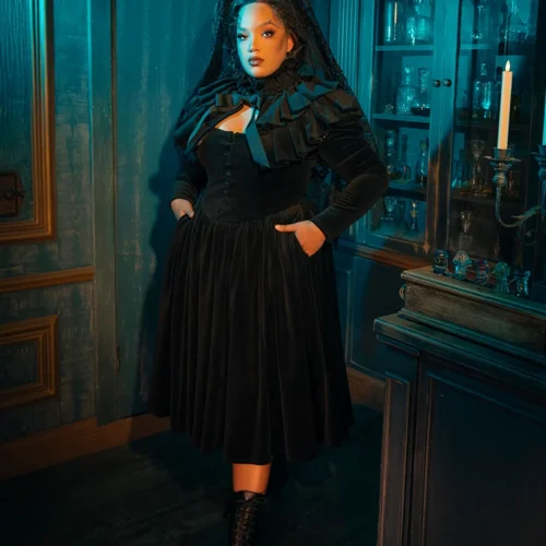 Haunted Beauty Victorian Mourning Dress With Capelet In Black -Elegant Ladies Wear Haunted Beauty Dress 15