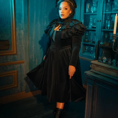 Haunted Beauty Victorian Mourning Dress With Capelet In Black -Elegant Ladies Wear Haunted Beauty Dress 5