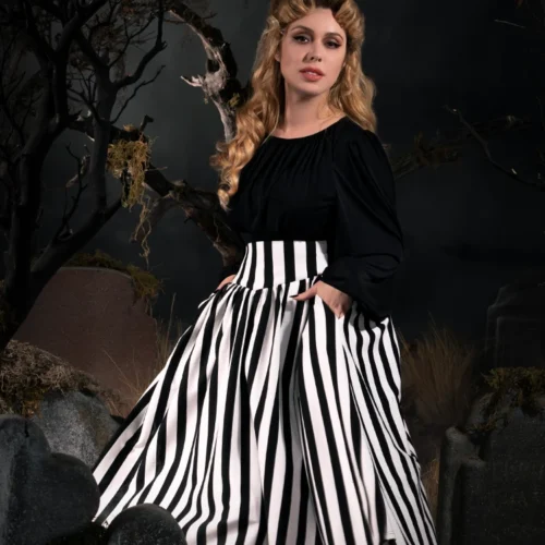 Sleepy Hollow™ The Katrina Skirt In Black And White