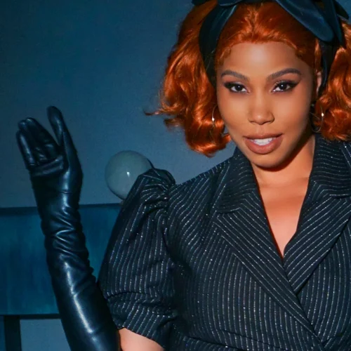 Faux Leather Opera Gloves In Black -Elegant Ladies Wear La Femme Gloves 1