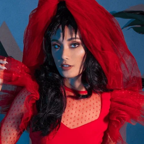 Tulle Veil In Red -Elegant Ladies Wear La Femme Viel 1 660