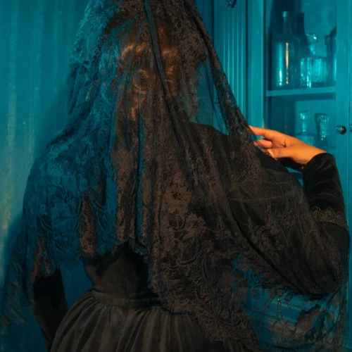 Lace Mourning Scarf Veil In Black -Elegant Ladies Wear Lace Mounin Veil 2