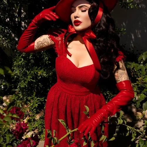 Bolero Hat In Crimson -Elegant Ladies Wear Red Gloves 4