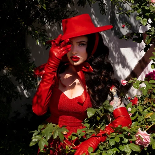 Faux Leather Opera Gloves In Crimson -Elegant Ladies Wear Red Gloves 5 a07677d8 672a 4511 a77d e036b8245031