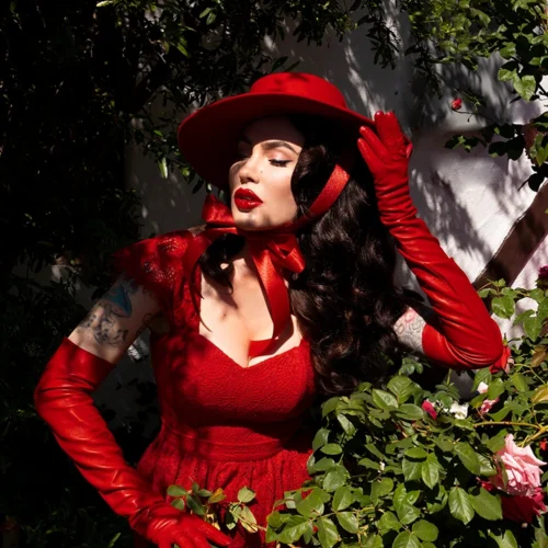 Faux Leather Opera Gloves In Crimson -Elegant Ladies Wear Red Gloves 8 f6502f8c dd2a 4dc4 8a71 de5da5f42ddf