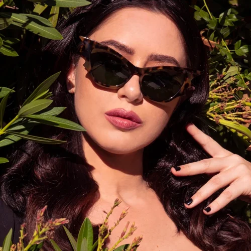 Vamp Batwing Sunglasses In Tortoise -Elegant Ladies Wear Tortoise Vamps 2