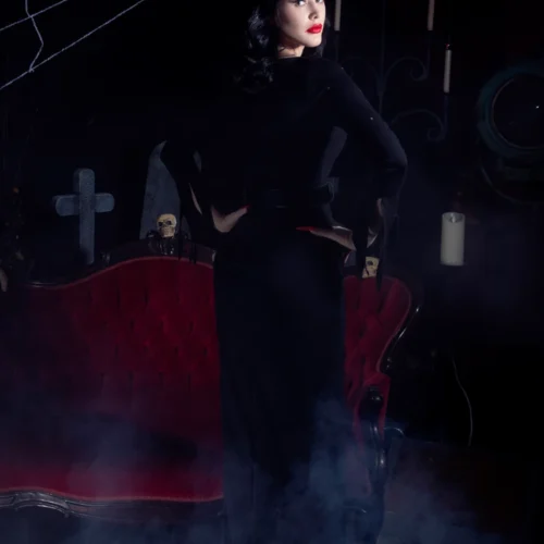 Vampira® Show Gown By La Femme En Noir -Elegant Ladies Wear Vampira Show Gown 7