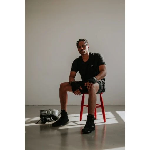 Everlast Elite 2 Boxing Shoes -Elegant Ladies Wear everlast elite 2 boxing shoes black gold P00003258 6 BK 09