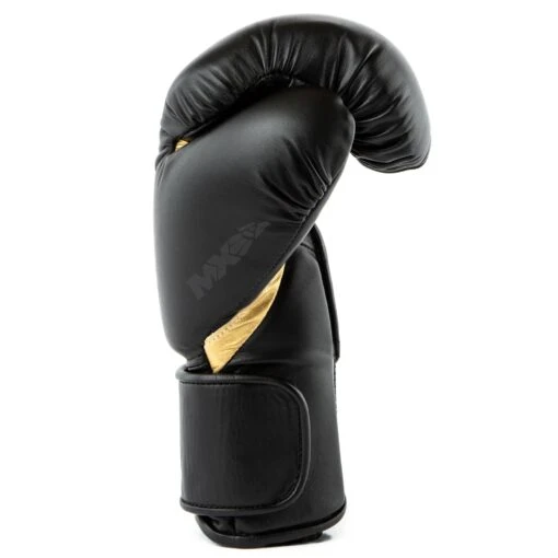 Everlast MX2 Hook & Loop Boxing Gloves -Elegant Ladies Wear everlast mx2 hook loop boxing gloves black P00002763 03