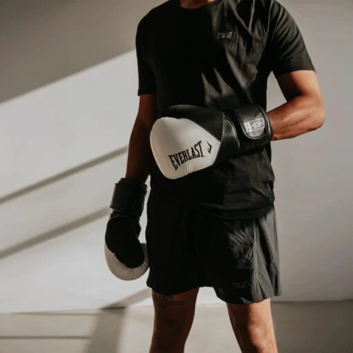 Everlast Protex Boxing Gloves 35 Everlast Protex Boxing Gloves -Elegant Ladies Wear everlast protex boxing gloves white black P00003365 07 3620371f 3b85 401b 88c5 57a7acad8c7b
