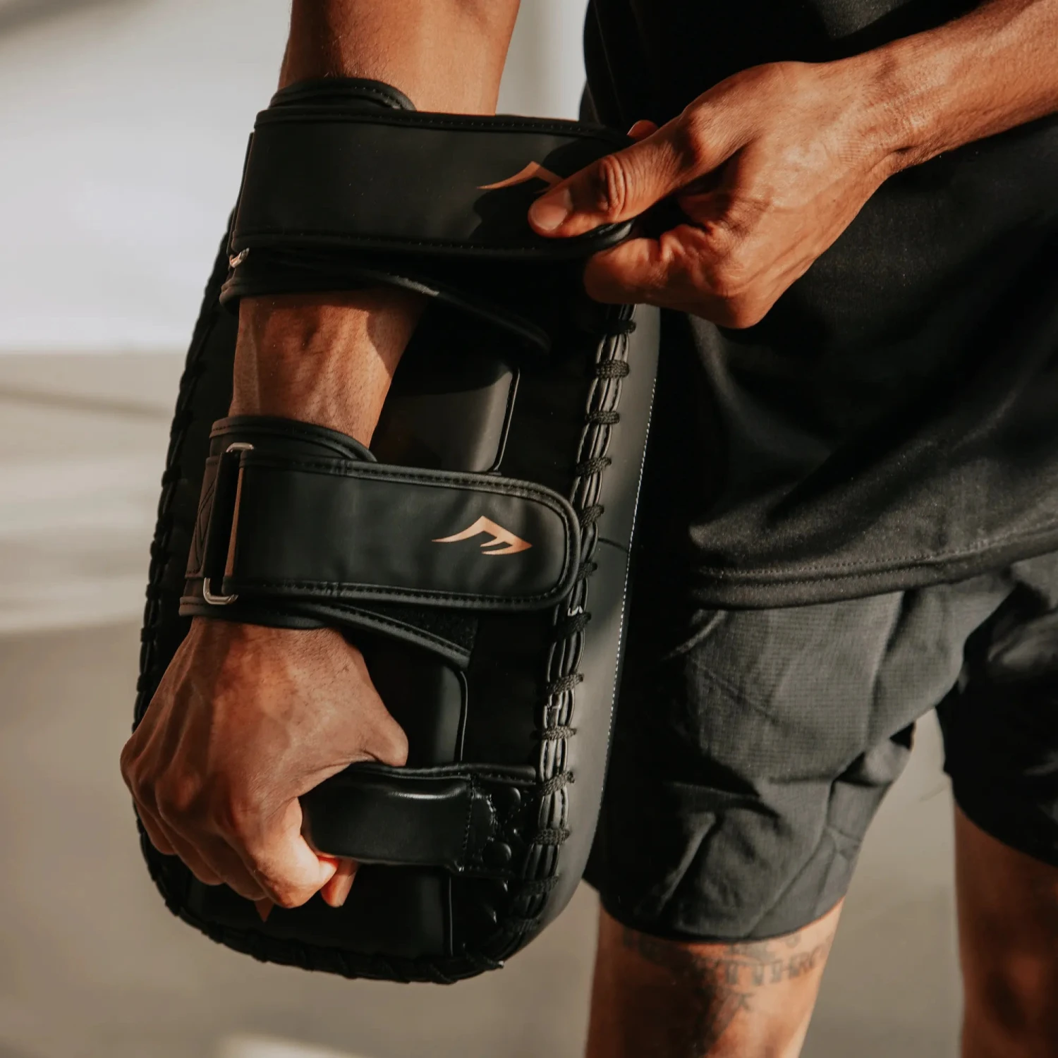 Everlast Titan Thai Pad 8 Everlast Titan Thai Pad - Image 6